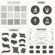 Bar or Pub icons Glass of beer and champagne N3