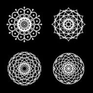 Ornament round set with mandala N10