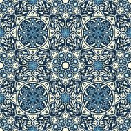 Arabesque seamless pattern in blue and white N2