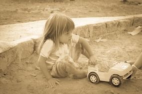 blonde child linda