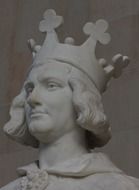 king charles the great statue, crowned man head