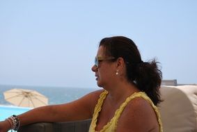 woman in sunglasses on the beach