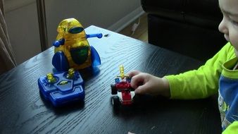 infant play toys