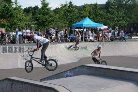 bike bmx boys at competitions in tuttlingen