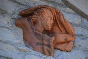 statue man italy
