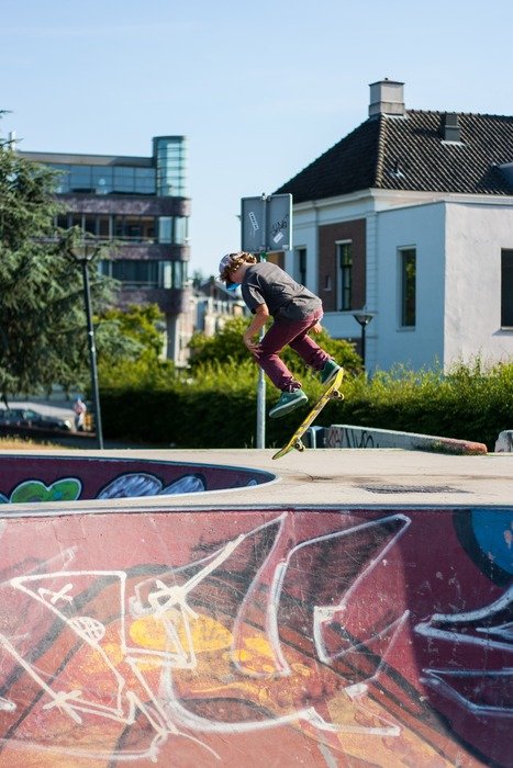 Skating in urban