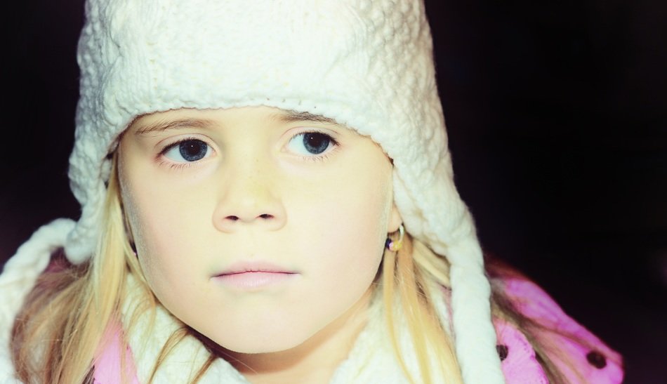 girl in white cap