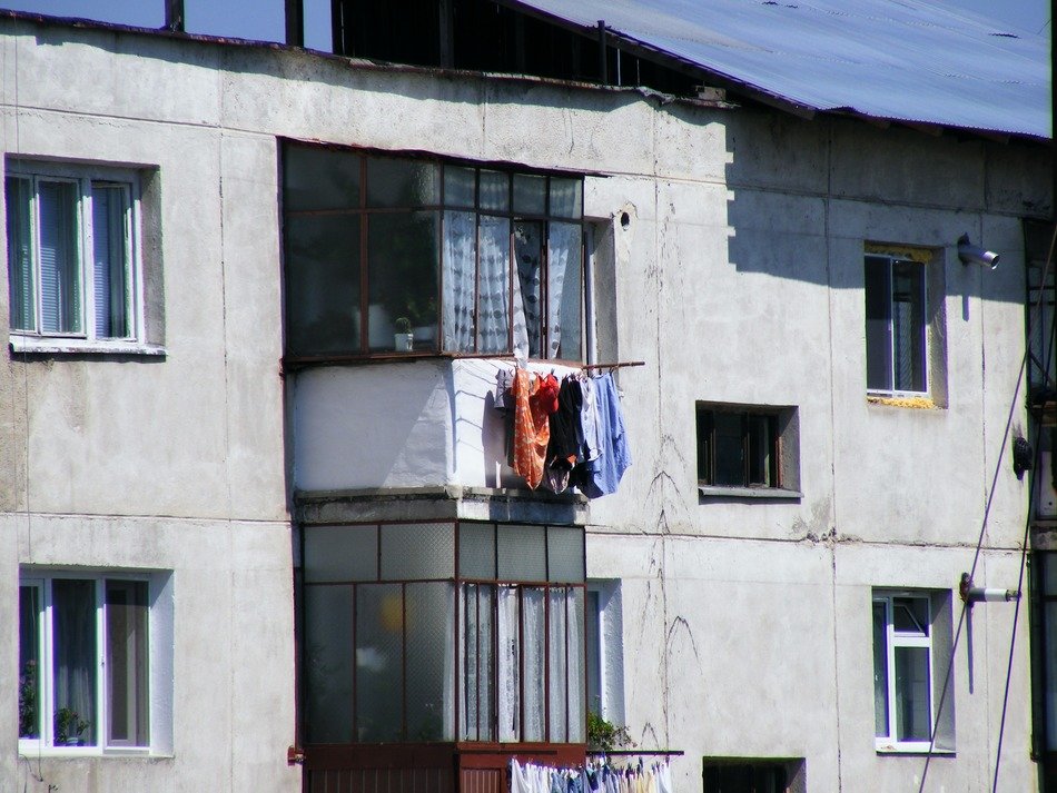 balcony in high-rise building