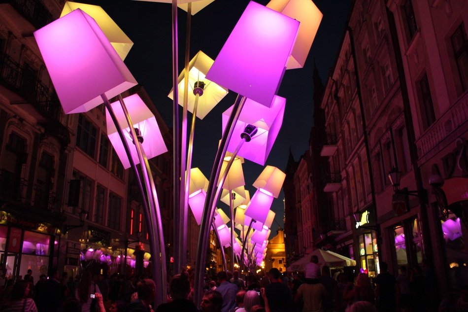 the art of light advertising