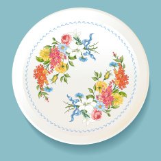 Baroque bouquet of wildflowers on white plate N8
