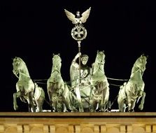 quadriga on brandenburg gate