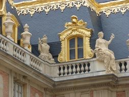 photo of the versailles palace