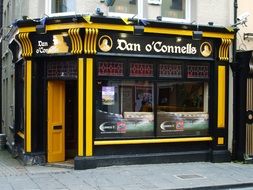 a modern Irish music pub The Daniel O’Connell’s