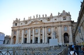 photo of the st peters dom in Italy