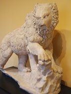 lion greek statue