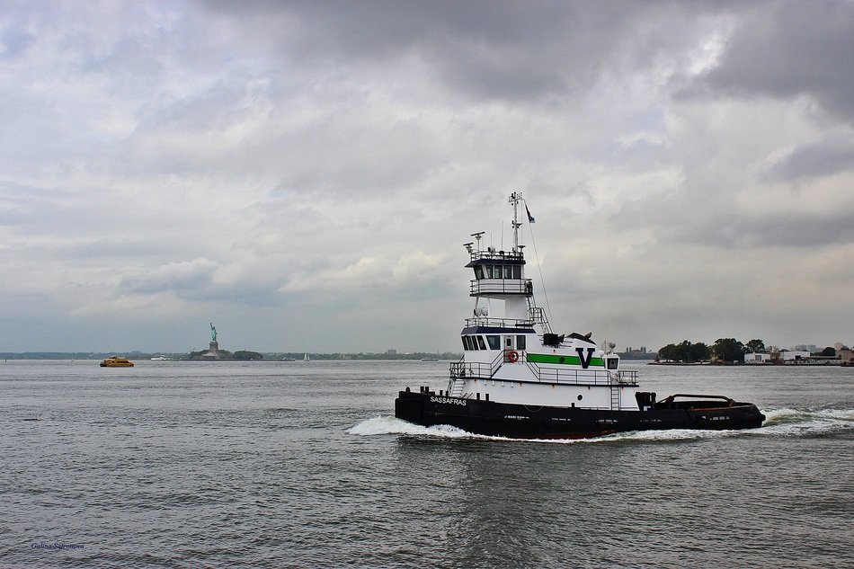 boat new york