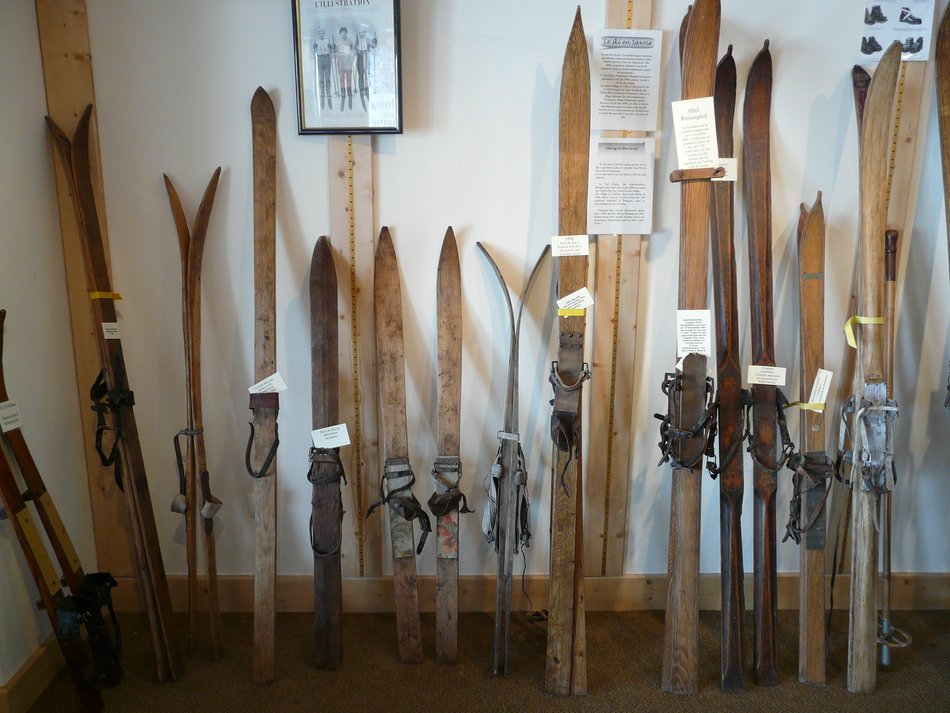 wooden ski near the wall