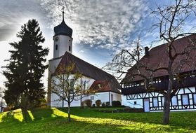 church sun shadow