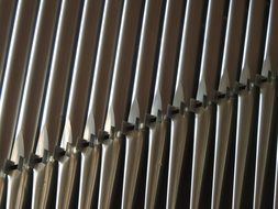 organ whistle music