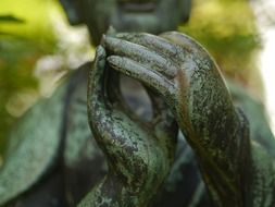 statue of buddha leverkusen hands