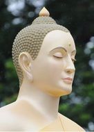 sculpture of a meditating buddha
