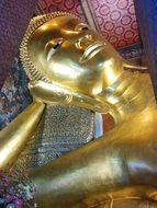 buddah lying statue