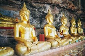 temple shrine buddha