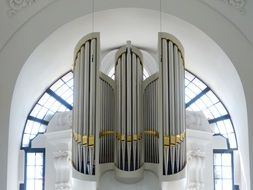 whistling organ in church