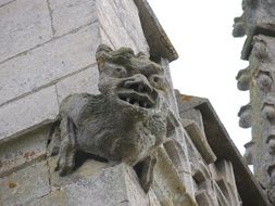 gargoyle church statue
