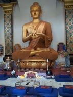 buddha statue with peace