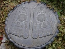 buddha foot statue