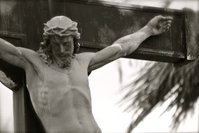 christ statue