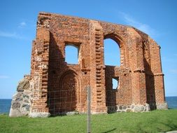 Picture of the ruins of church