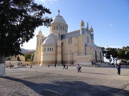 Basilique Notre Dame d'Afrique on square, algeria