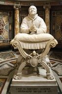 statue of the pope in the catholic church