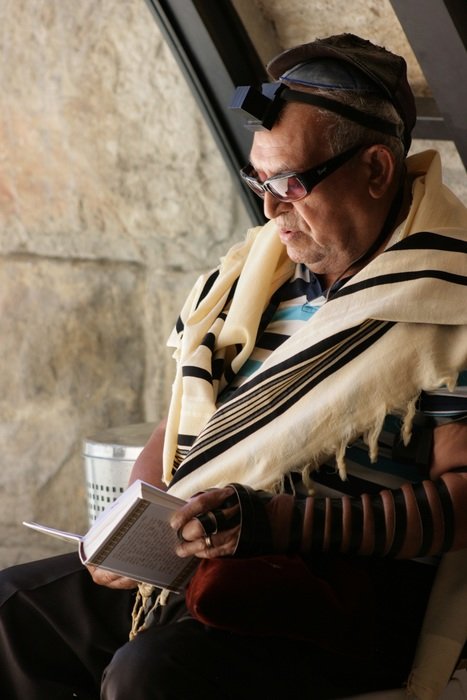 tefillin the tallit