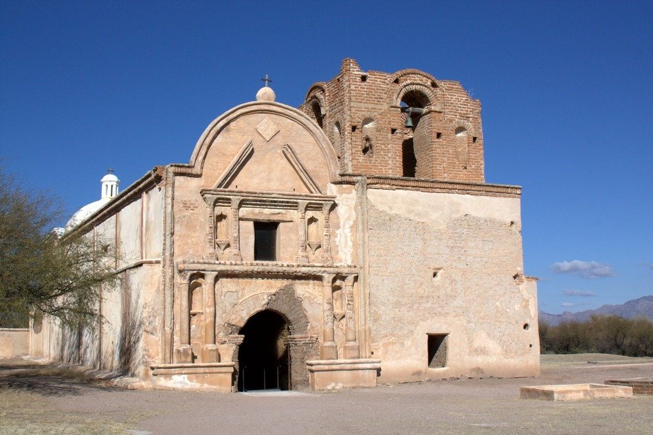 photo of church in tumacÃ¡cori national historical park