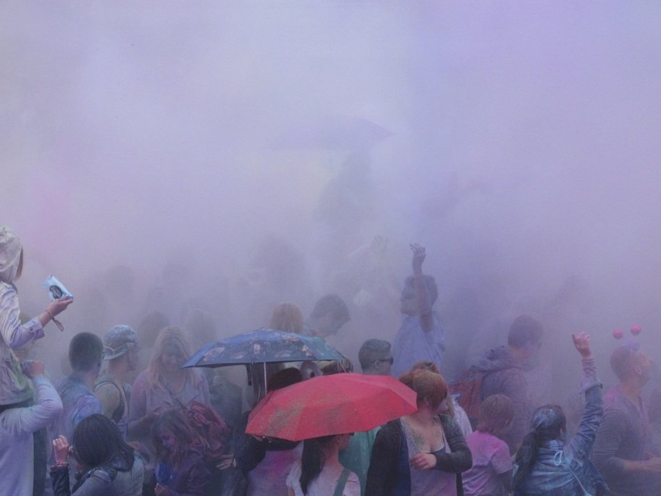 photo of holi fixed party in berlin