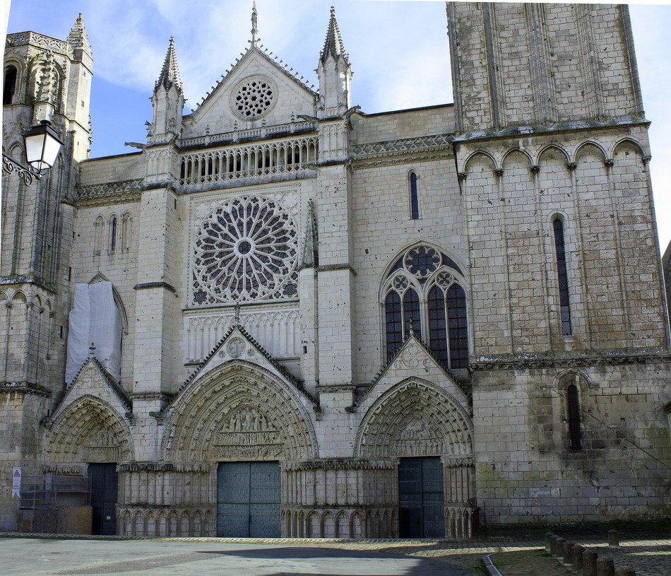 the facade of the Cathedral is French