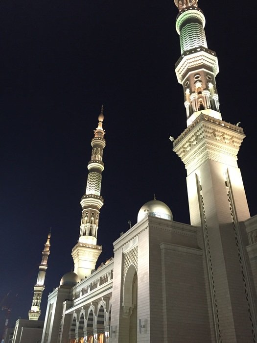 mosque as a shrine in night illumination