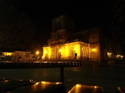night temple figures