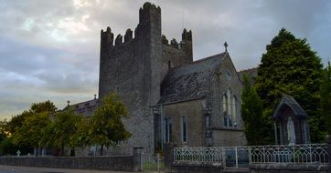 ireland church