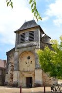 picture of the stone church in dordogne