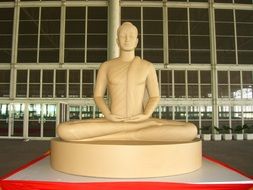 meditating buddha, statue at phra dhammakaya temple, thailand