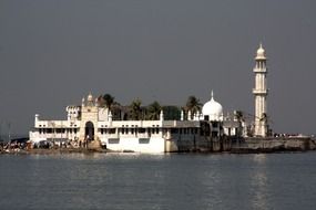 Haji Ali Dargah, sufi shrine, view from water, india, mumbai