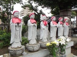 shrine with Japanese statue