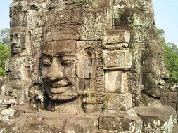 angkor face cambodia