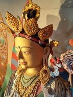 gold statue in the buddhist temple