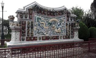 Architecture of Bangpain palace complex