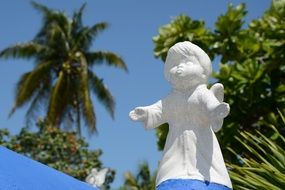 angel grave sculpture